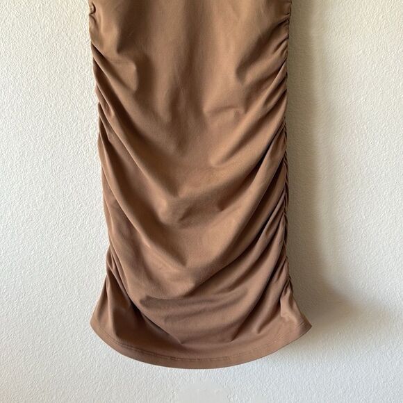 Aritzia Babaton Covet Contour Sleek Ruched Bodycon Mini Dress - Picture 9 of 11